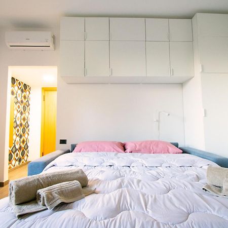 Zumbini44 - Navigli Cozy Flat Apartman Milánó Kültér fotó